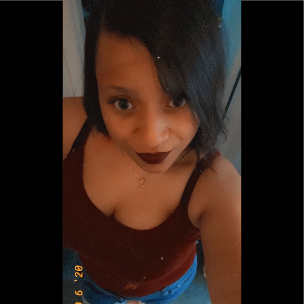 Meet your Posher, Shannelle